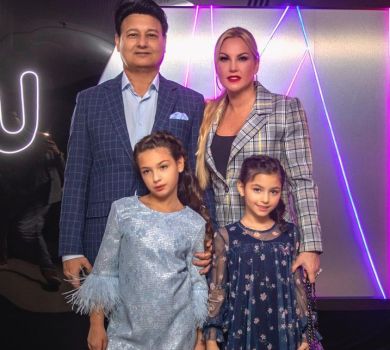 Камалія похвалилася хелловінськими костюмами доньок