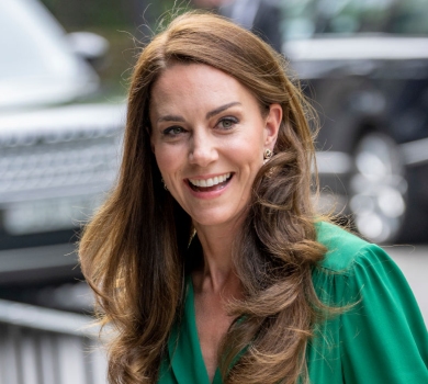 Сукня за $3,5 тисячі і скромна біжутерія: яскравий вихід Кейт Міддлтон у Лондоні