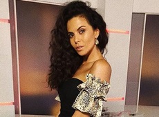 Каменських у Маямі оголила попу та презентувала пісню на іспанському радіо