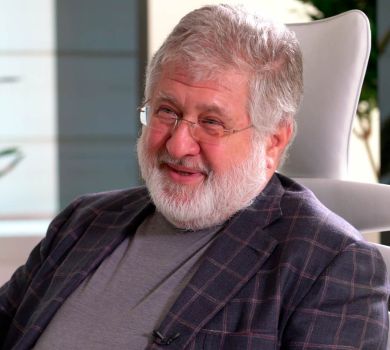 Коломойський став дідусем двійні 