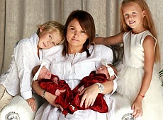 47-річна Кільчицька показала своїх новонароджених двійнят
