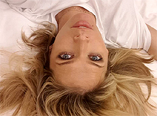 Брежнєва пригадала диво в Парижі й гайнула до Юрмали. ФОТО