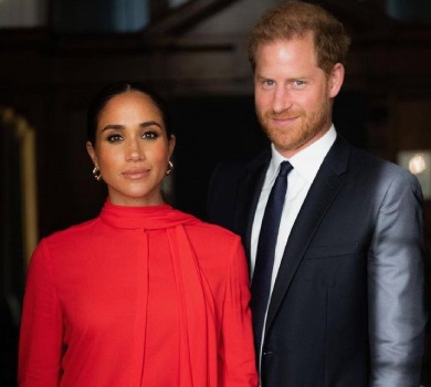 Сльози та небачені особисті кадри: вийшов трейлер документалки про принца Гаррі та Меган 