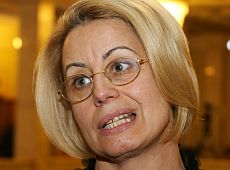 Нові діаманти Ганни Герман: годинник ціною у дворічний заробіток