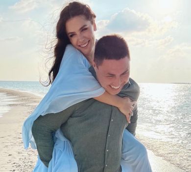 Онуфрійчук осідлала чоловіка та пояснила, як його не прибити під час сварок