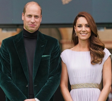 Принц Вільям в оксамиті та Кейт у 10-річній сукні засвітилися на зеленому заході