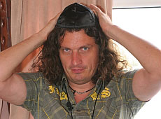 Кузьма Скрябін про геїв на Ібіці, круту класику і своїх чувіх