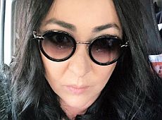 Лоліта в окупованому Криму заспівала Вакарчука та розхвалила новий аеропорт   