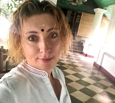 У сарі та без мейкапу: Тігіпко показала свої канікули в Індії 