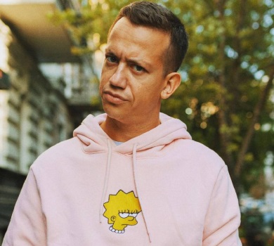 Немита рашка з кривавим ножем: Дурнєв обурився варварством росіян в цивілізованому світі