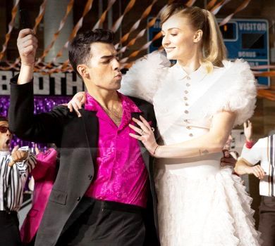 Зірка Гри престолів Тернер чекає на первістка від відомого співака - ЗМІ 