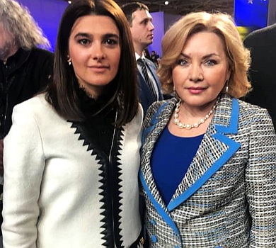 Білозір у Раді, дубль 2: невістка співачки пройшла в парламент по мажоритарці 