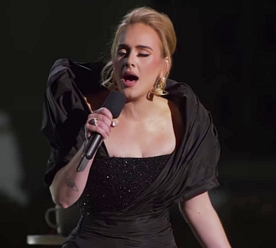 Уперше відчуваю любов до себе: Адель розповіла про стосунки з новим бойфрендом