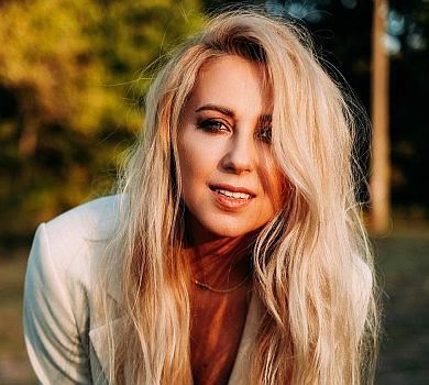 Матвієнко показала ніжне ФОТО з Мірзояном та 5-річною донечкою