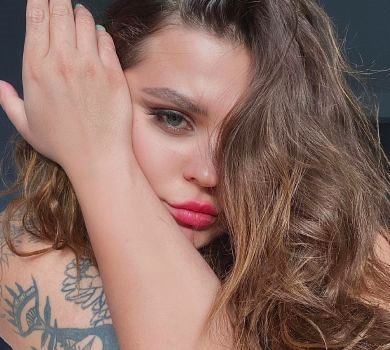 Солістка Kazka Заріцька оголосила, що є квір-людиною