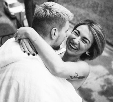 Вагітна Пренткович розповіла про розподіл сімейного бюджету та показалася у ванні. ФОТО