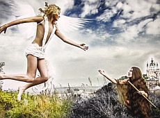 Подруга Могилевської показала видряпані очі й Київ, що зникає