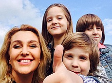 Єгорова у прямому ефірі закликала Мухарського побачити дітей