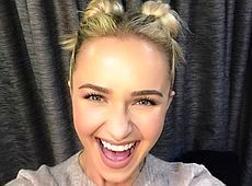 Пенетьєрі посвітила тілом у купальнику на тлі велетня Кличка. ФОТО