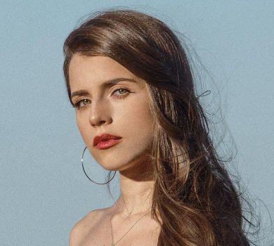 Соловій у бікіні засвітила струнке тіло на Шрі-Ланці. ФОТО