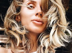 Лобода звозила дочку на Сейшели та показала тату на попереку. ФОТО