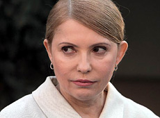 Мереживо і камінці: в Інтернеті милуються туфлями Тимошенко