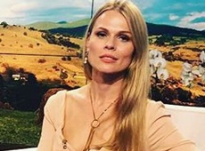 Фреймут впала з каруселі і травмувалася. ВІДЕО