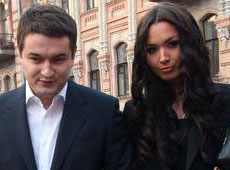 Мама Андрія Ющенка приїхала до невістки, а її син пропустив пологи