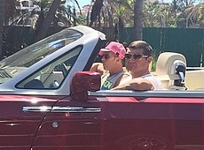 Онищенко у вигнанні: Маямі, яхти, полювання на акул