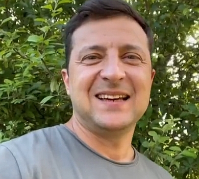 #ПідтримайЗбірну: Білик, Зеленський та Подкопаєва закликали вболівати за українських футболістів