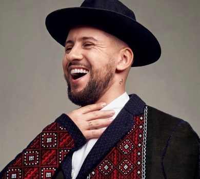 Голос нації: Монатік для проєкту Vogue душевно виконав українську народну пісню. ВІДЕО