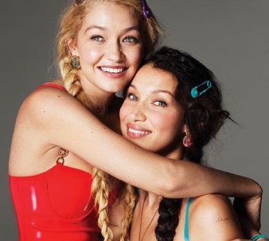 Латекс, міні та сімейні цінності: сестри Хадід попозували разом у кампейні Versace