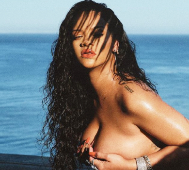 Ріанна у самих трусиках пригадала пік сексуальності під час першої вагітності. ФОТО