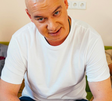 Салати та японський бісквіт: Кошовий розповів, що готують його дівчата на Різдво, а Ткач –  як святкуватиме