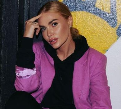 Може, я божевільна: Камінська у Нідерландах спантеличила дивною поведінкою