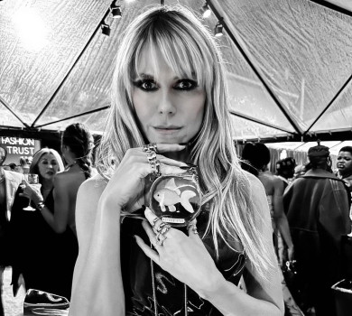 Бекінсейл у прозорій сукні, Мур у шубі й металева Клум із рибкою засвітилися на урочистому заході