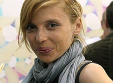 Карпа вагітна і хоче народити першу жінку-президента США