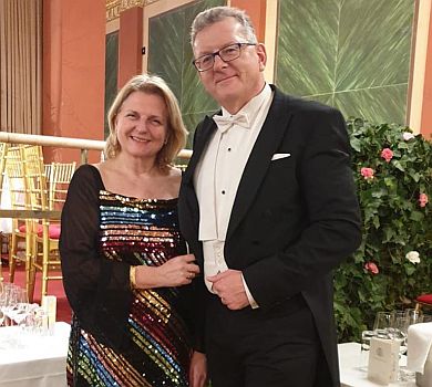 Австрійська ексміністерка звинуватила чоловіка у побитті, а її запідозрили у вбивстві його собаки 