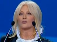 Повалій зачитала хвалебну оду Януковичу та його команді. ВІДЕО