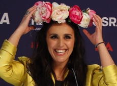 Сильна і чуттєва Джамала отримала першу нагороду на Євробаченні. ФОТО. ВІДЕО