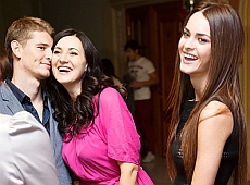 Гросу, Монро і Стефанко подивилися на солодке життя