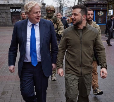 Борис Джонсонюк: британський прем'єр полонив українські серденька і став героєм мемів