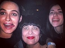 Астаф’єва з батьками сходила на концерт геніального брата. ФОТО