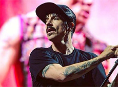 Гурт RHCP у Києві подякував за Булгакова та виконав прохання Кличка. ФОТО