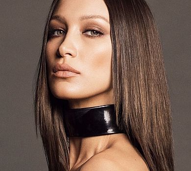 Белла Хадід у нашийнику та з цицями в латексі знялася для корейського Vogue