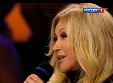Повалій заспівала Цвіте терен на російському каналі. ВІДЕО