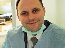 Каськів розійшовся з жінкою, а вона народила йому доньку