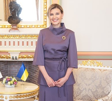 Зеленська в тьмяно-фіолетовому луці стрілася з першою парою Південної Кореї