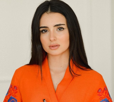 Тривога, панічні атаки та інстинкт самозахисту: Трінчер розповіла про свій емоційний стан на 103-й день війни