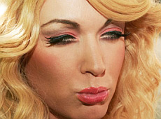 Монро мріє, щоб до неї в гості ходили політики